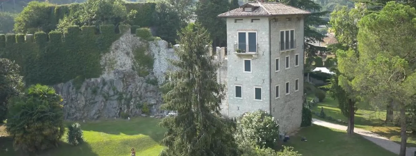 *** Bed & Breakfast Castrum di Serravalle Vittorio Veneto Italia