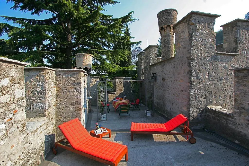 Castrum di Serravalle Vittorio Veneto Bed & Breakfast