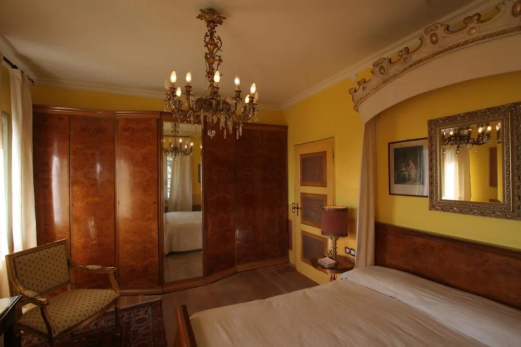 Castrum di Serravalle Vittorio Veneto Bed & Breakfast
