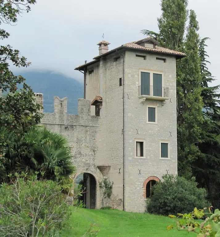 Castrum di Serravalle Vittorio Veneto 3*,