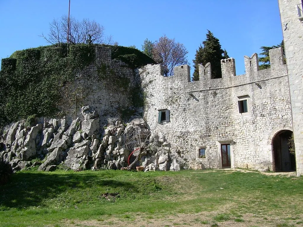 Castrum di Serravalle Vittorio Veneto Bed & Breakfast