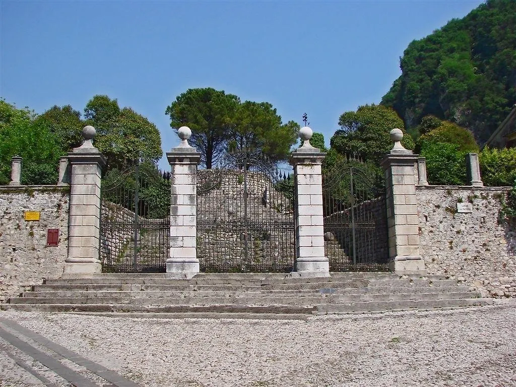 *** Bed & Breakfast Castrum di Serravalle Vittorio Veneto Italia